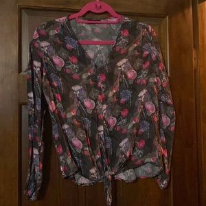 APNY tie bottom blouse